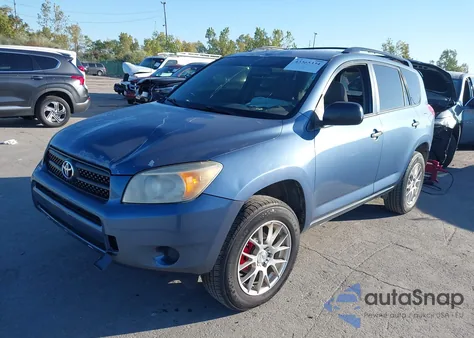2008 Toyota Rav4 z USA, uszkodzony, nr VIN JTMZD33V686069885